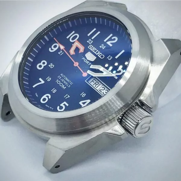 image1-18.jpeg CT037 – Double Dome Sapphire Crystal (3 Designs) – SKX007 SRPD